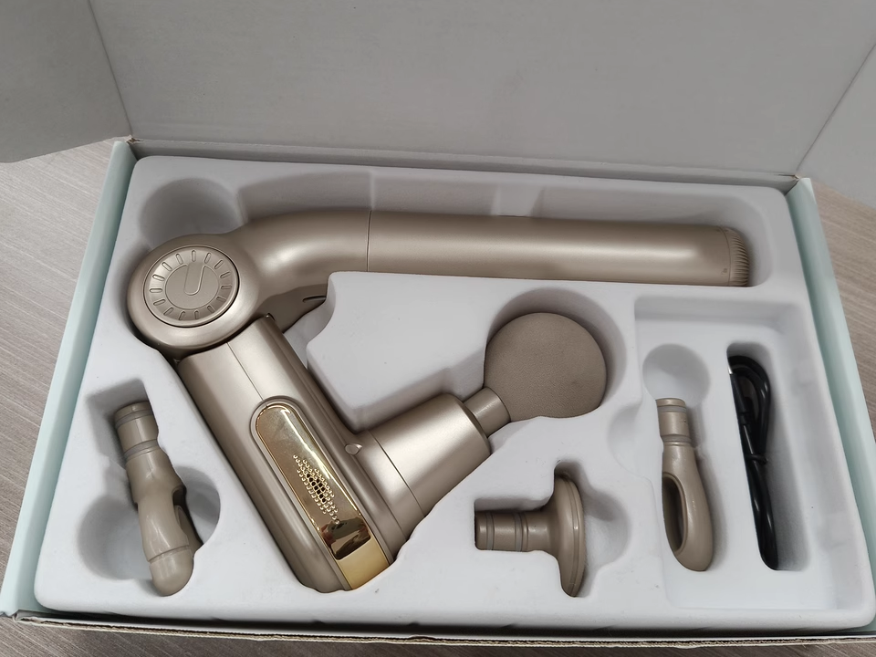 Foldable Adjustable Angle Massage Gun – 3000RPM 10mm Deep Tissue, Extendable Handle & 4 Heads