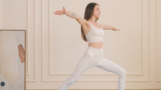 Headphone-Case-Sized Mini Massage Gun with 3 Massage Heads – USB Rechargeable, 50dB Quiet & Muscle Relief for Travel/Office